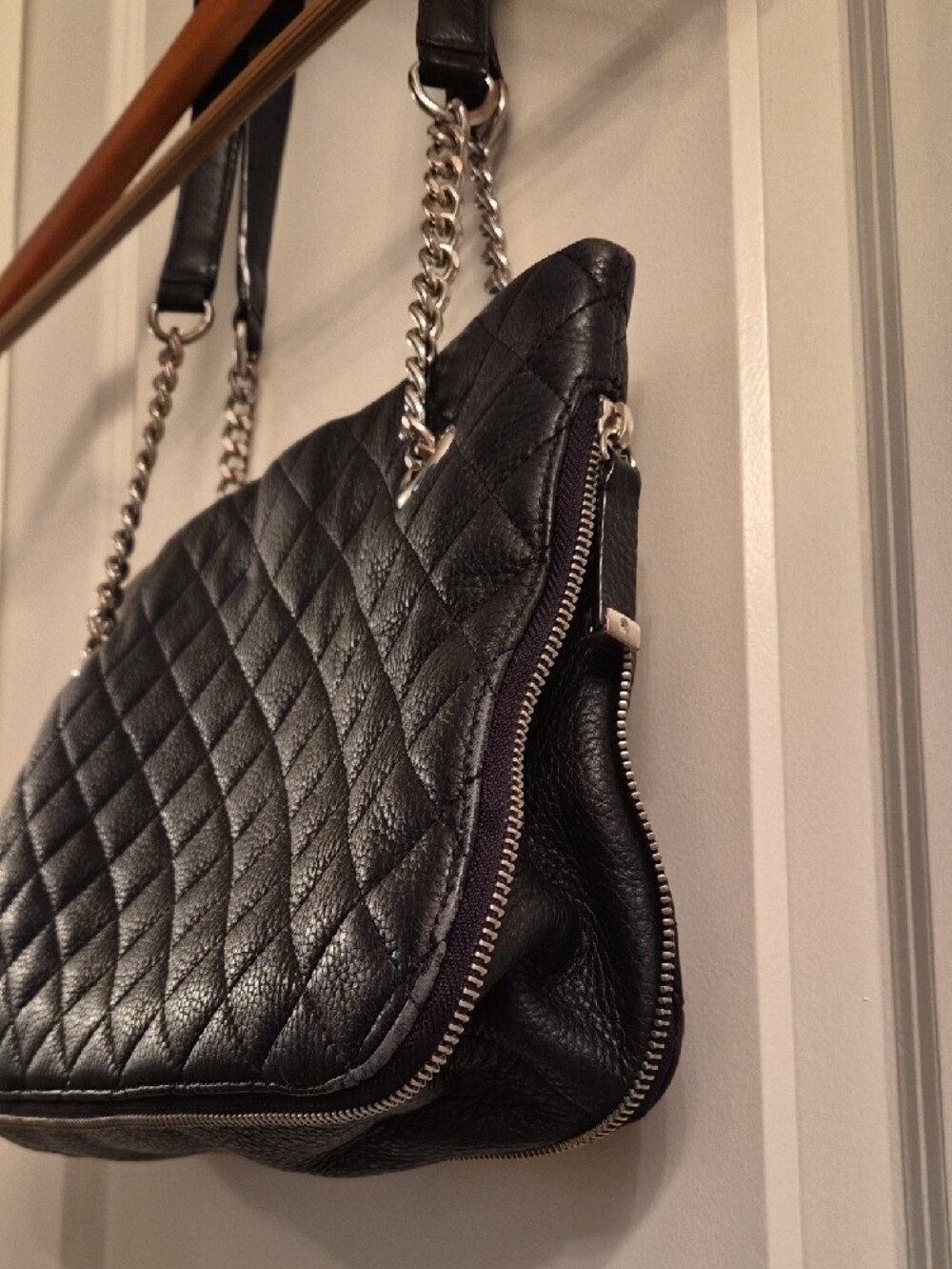 Calvin Klein Black Quilted Shoulder Bag with Silver Chain Straps - Picture 2 of 14